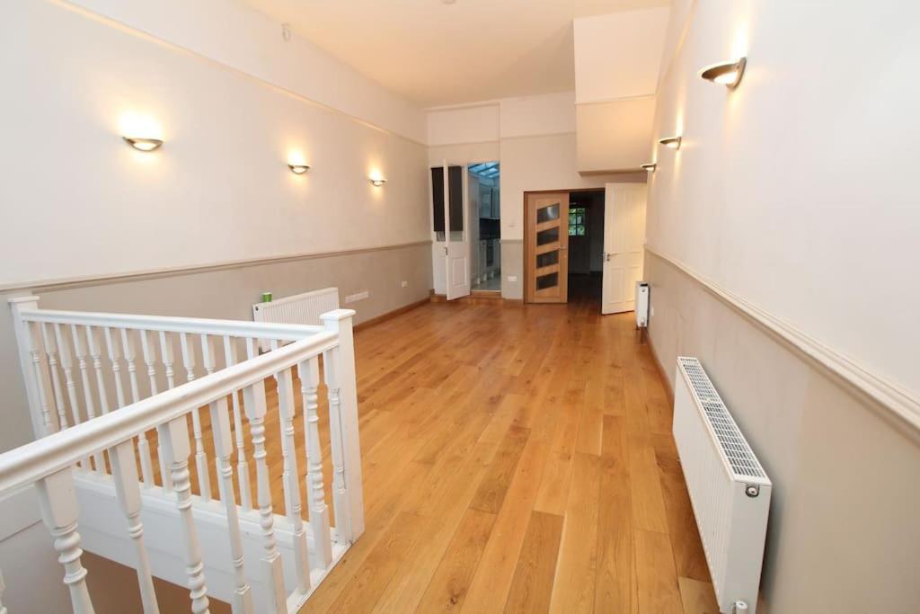 Stunning 2 Bed Flat In Fulham Apartment London Exterior photo